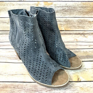 Toms Womens Gray Suede Peep Toe Majorca Stacked Block Heel Ankle Booties Size 8